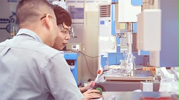 中山伺服超聲波焊接機應用—燈飾制造行業(yè)革新